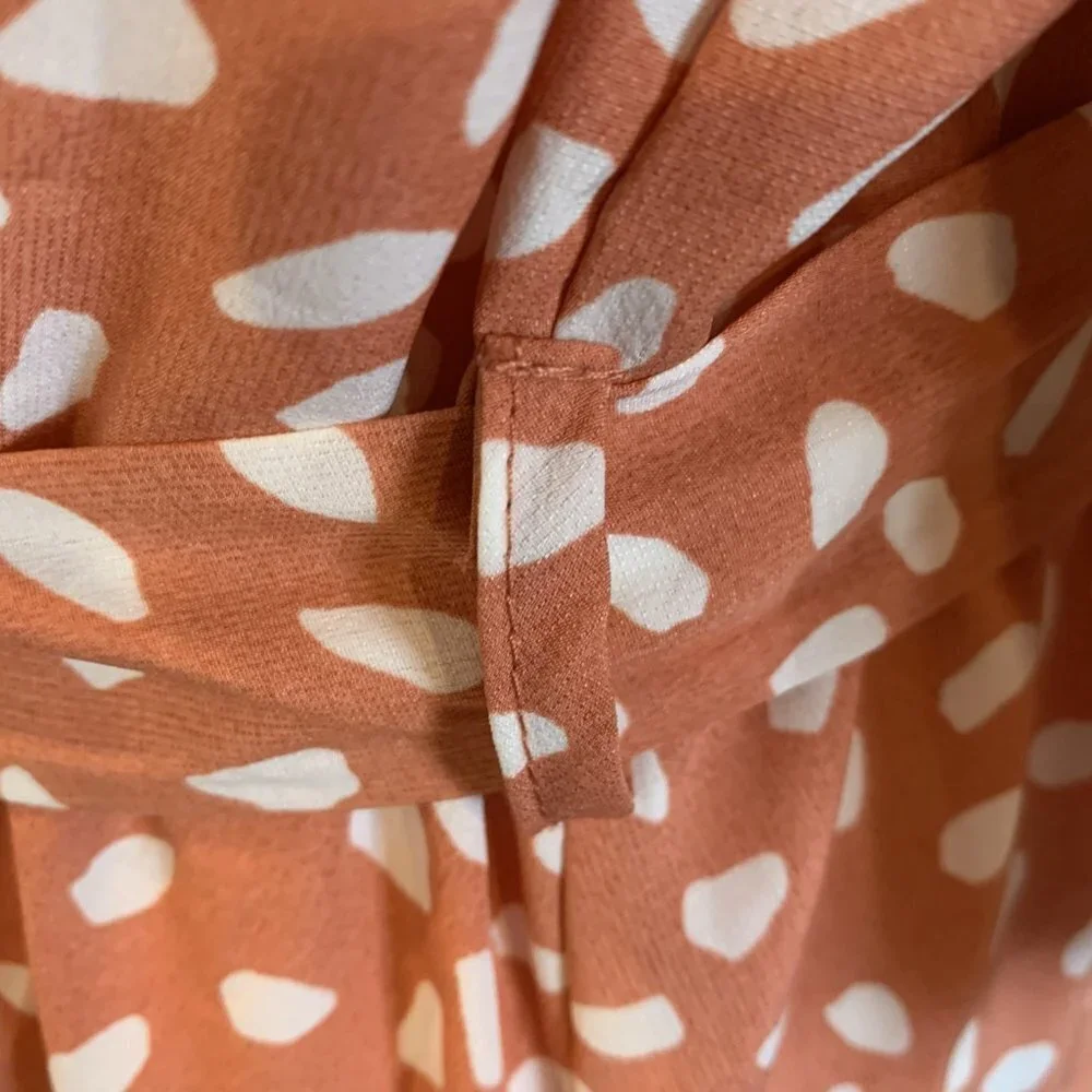 Spring time Dress Coral/Cream w/ belt flared sleeves, matching belt, V- neck MED - Picture 5 of 8